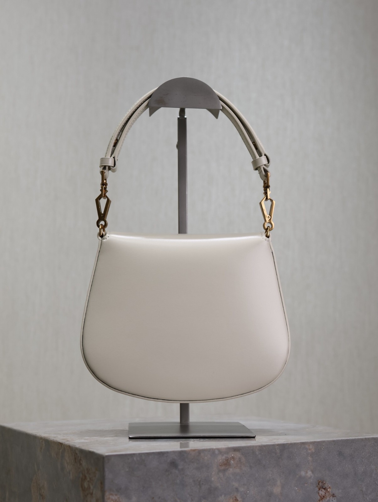 009 YSL 753824