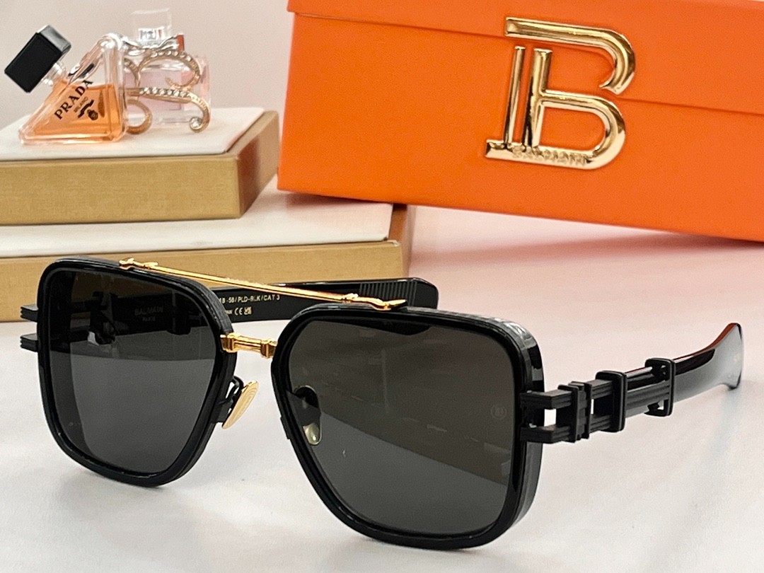 Balmain glasses