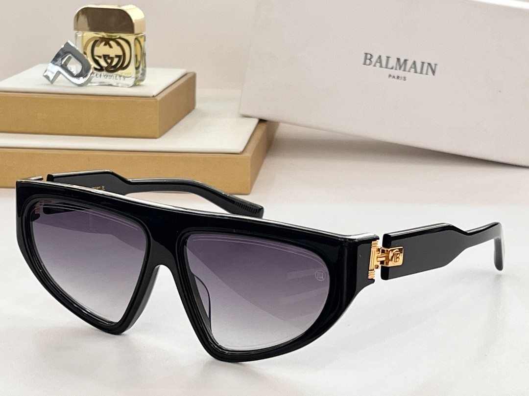 Balmain glasses