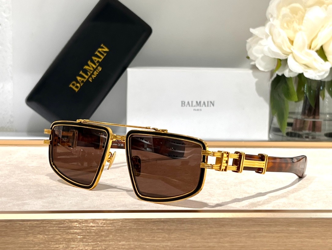 Balmain glasses