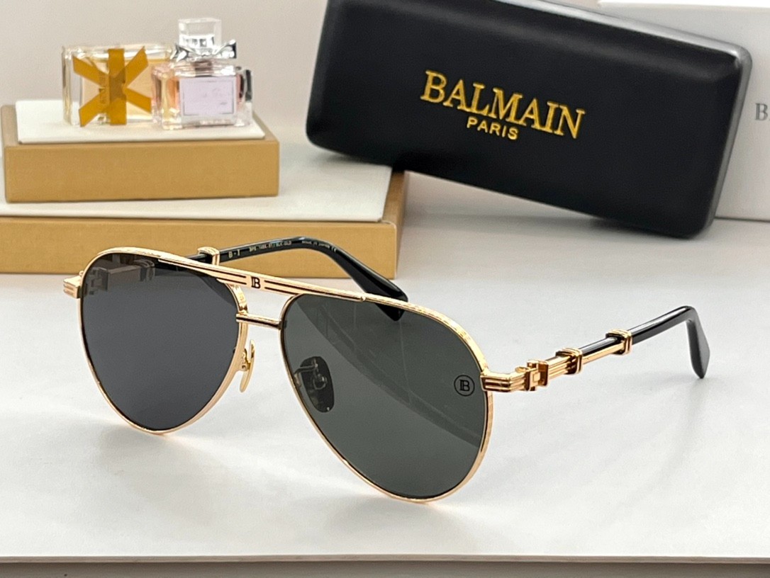 Balmain glasses