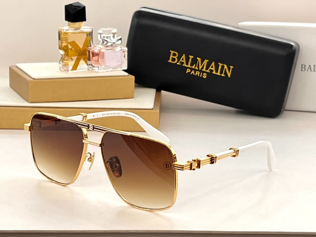 Balmain glasses