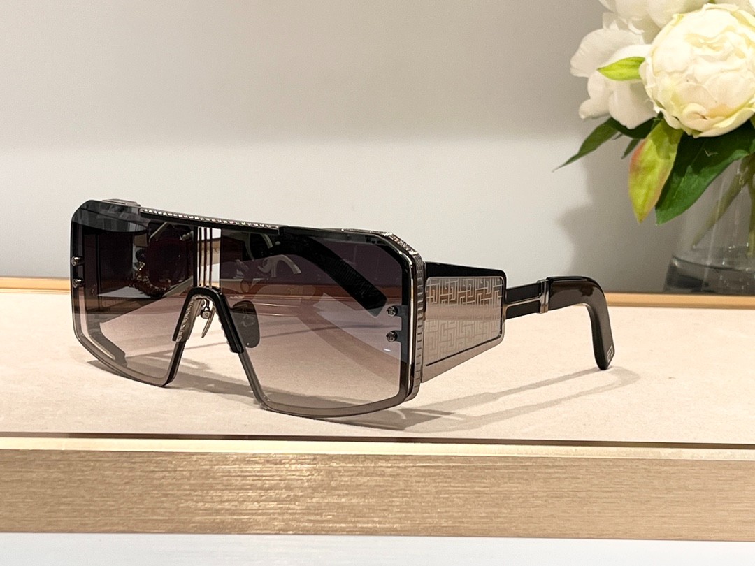 Balmain glasses