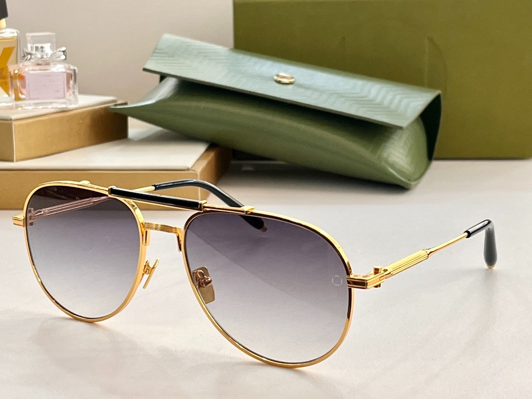 Balmain glasses