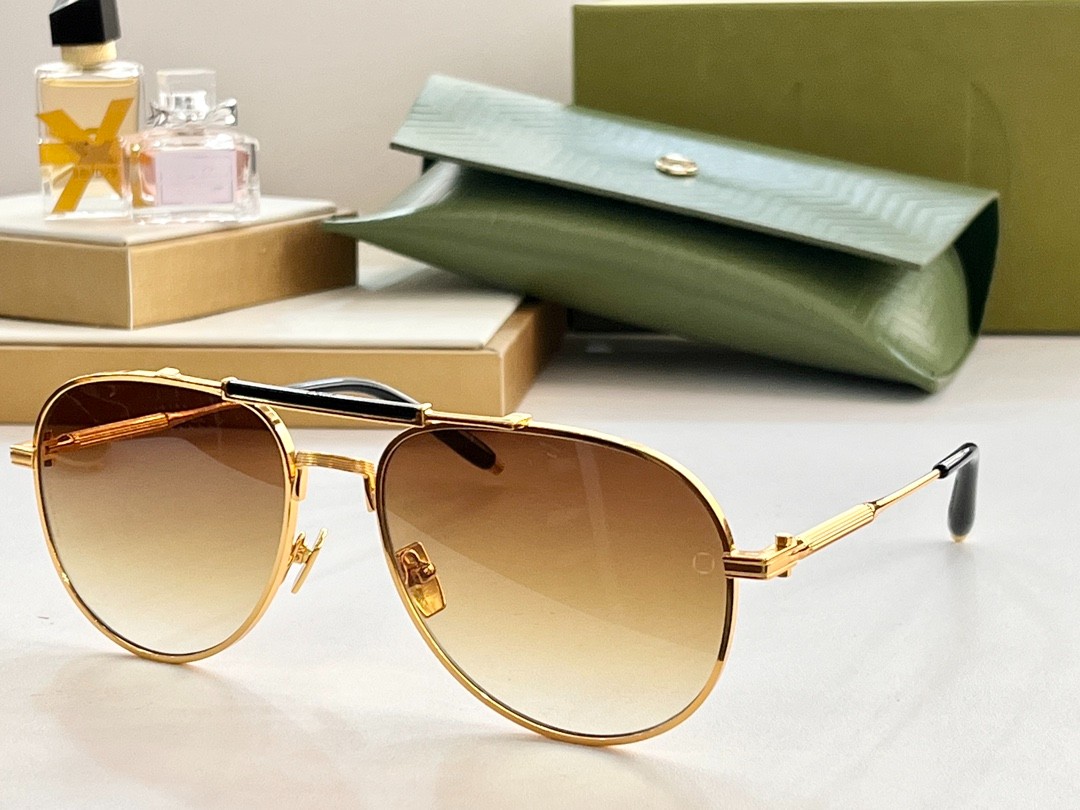 Balmain glasses
