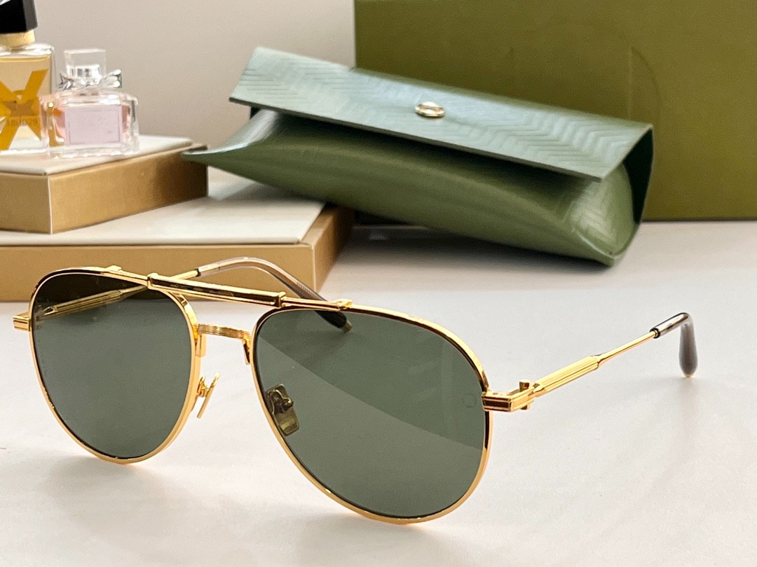 Balmain glasses