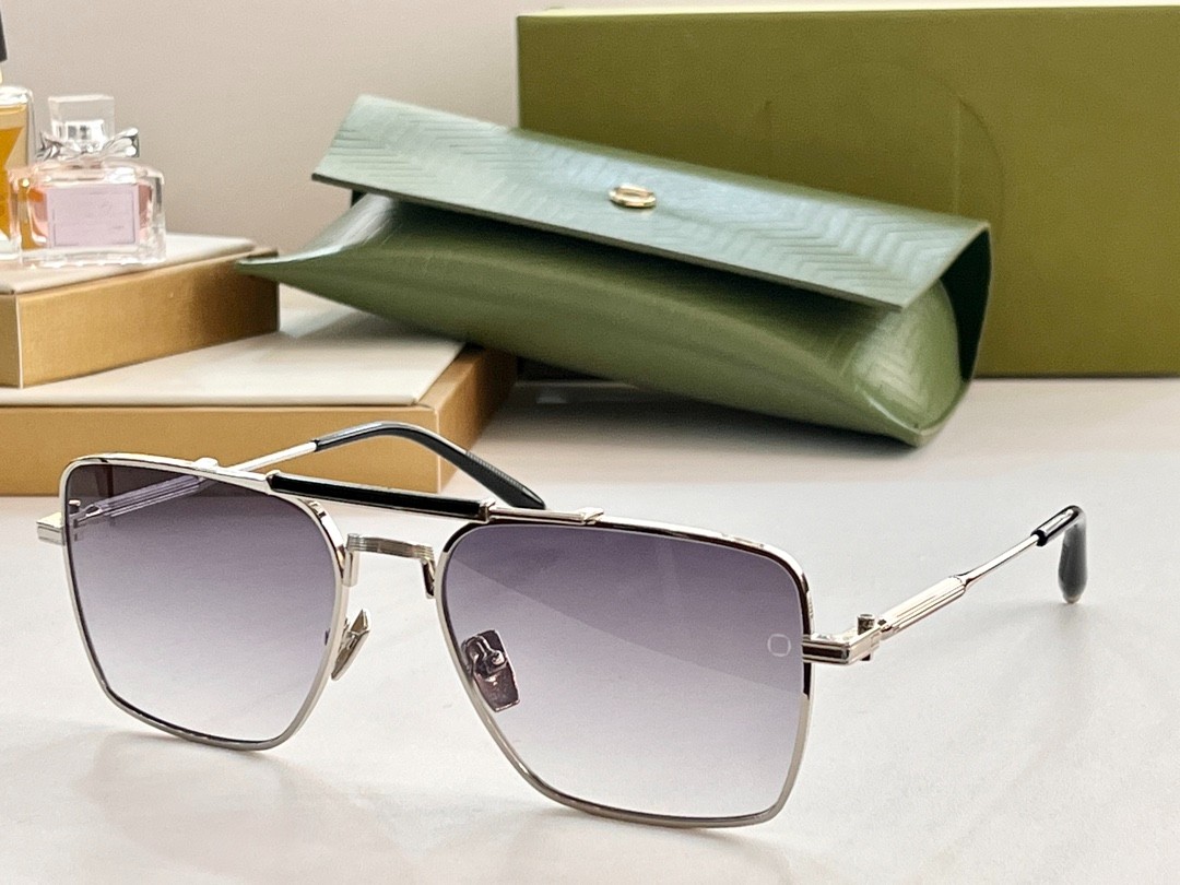 Balmain glasses