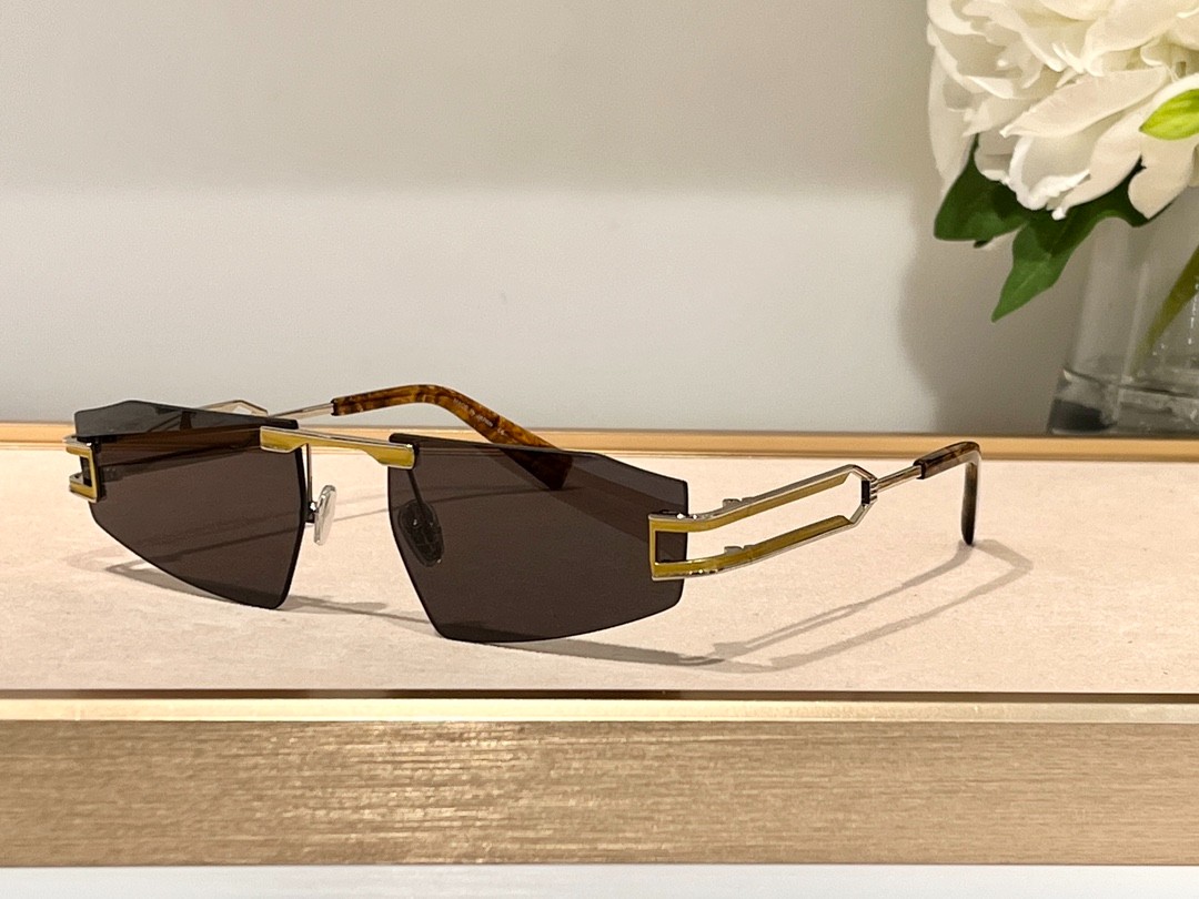 Balmain glasses
