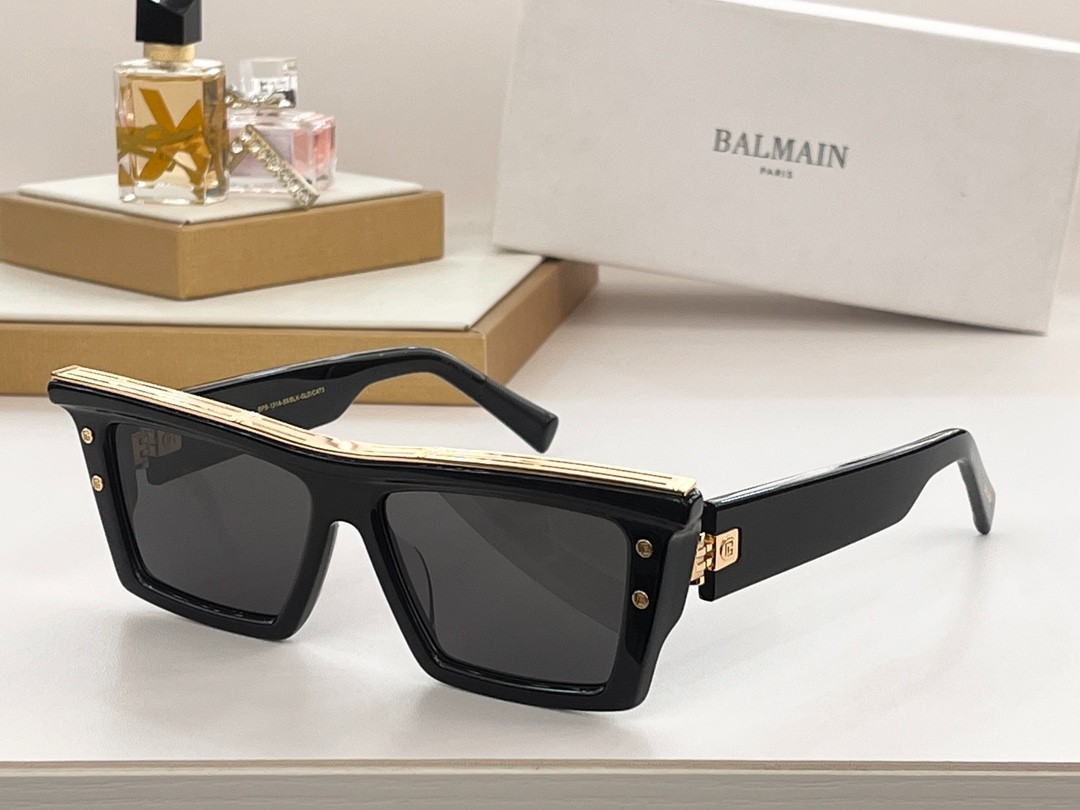 Balmain glasses