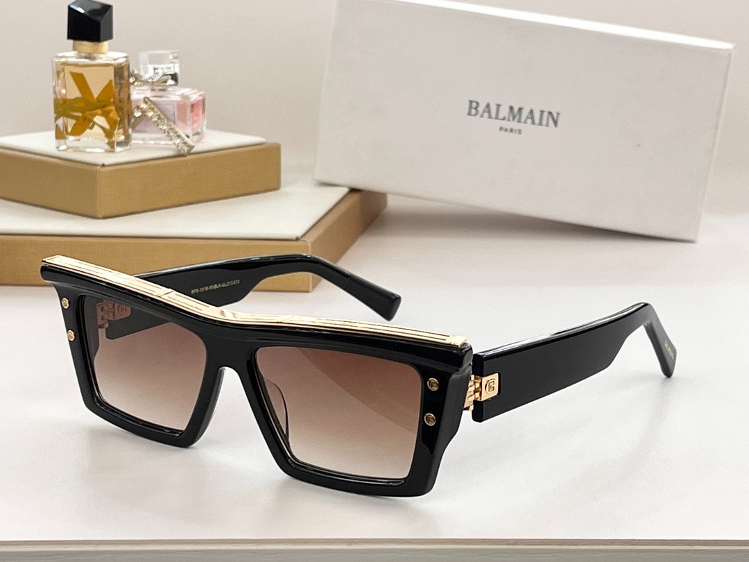 Balmain glasses