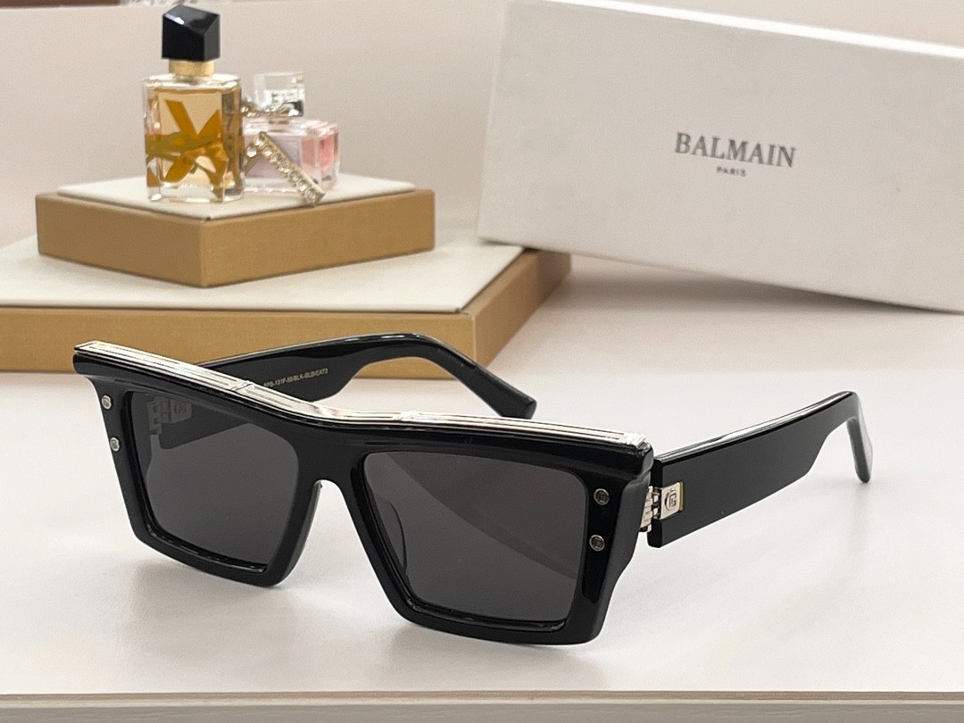 Balmain glasses