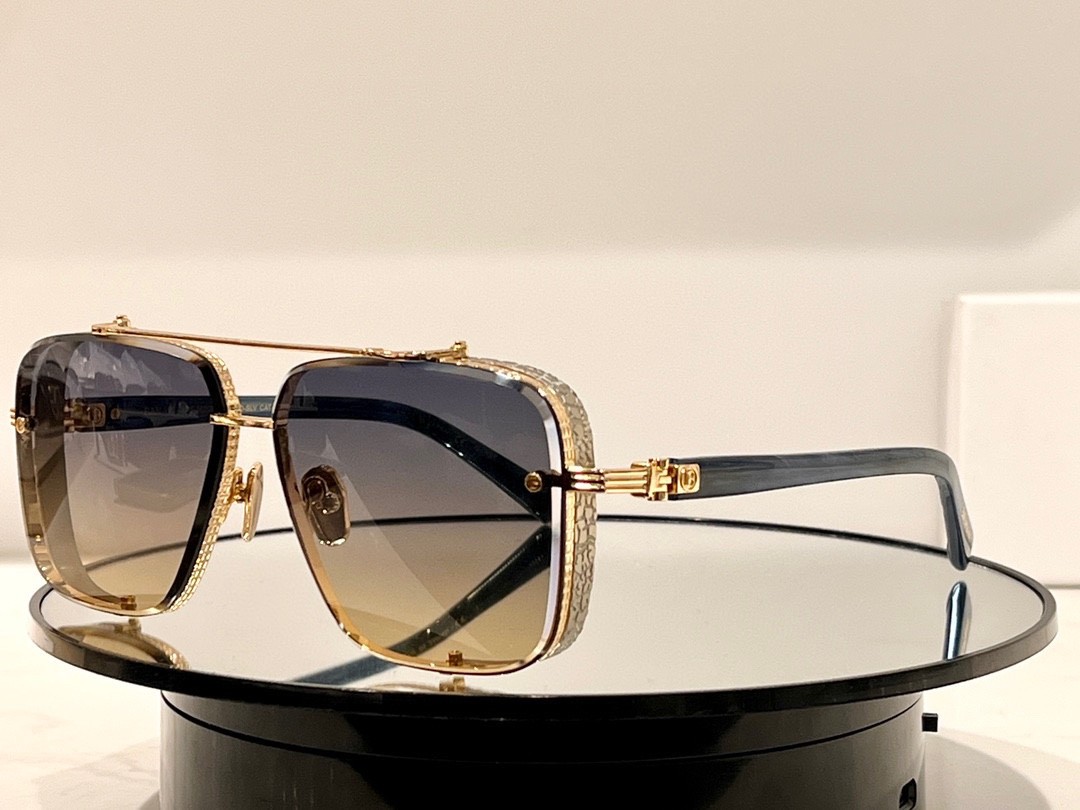 Balmain glasses