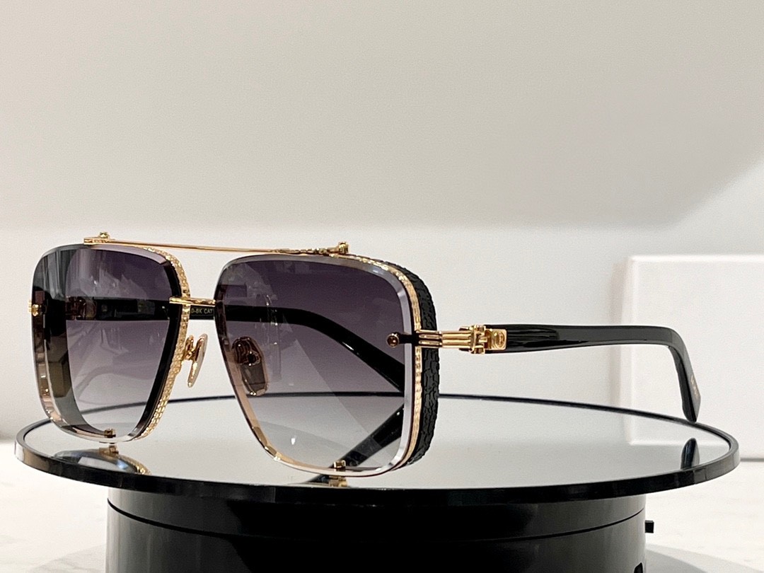 Balmain glasses