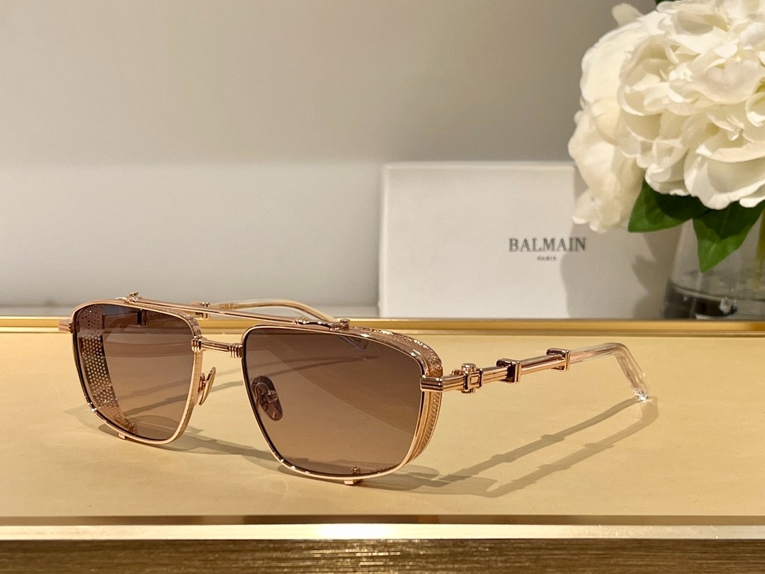 Balmain glasses
