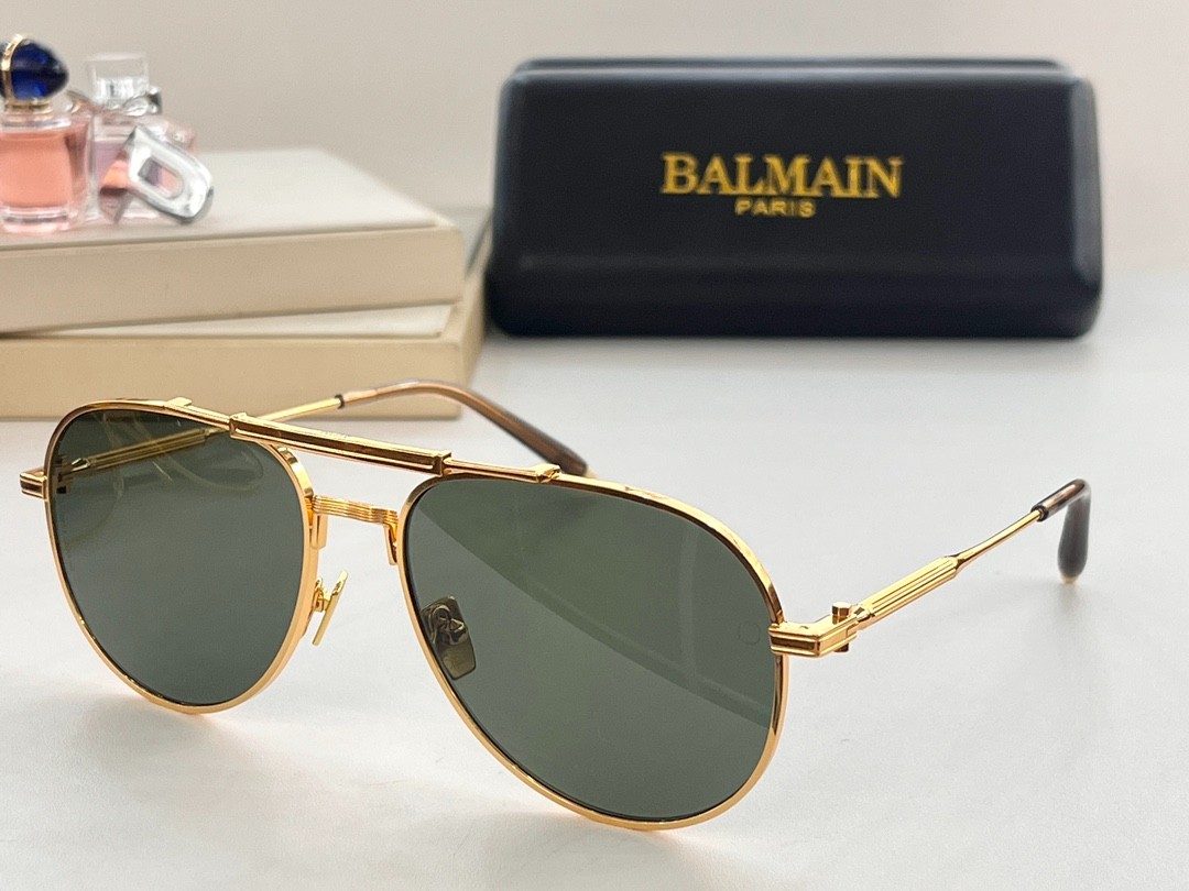 Balmain glasses