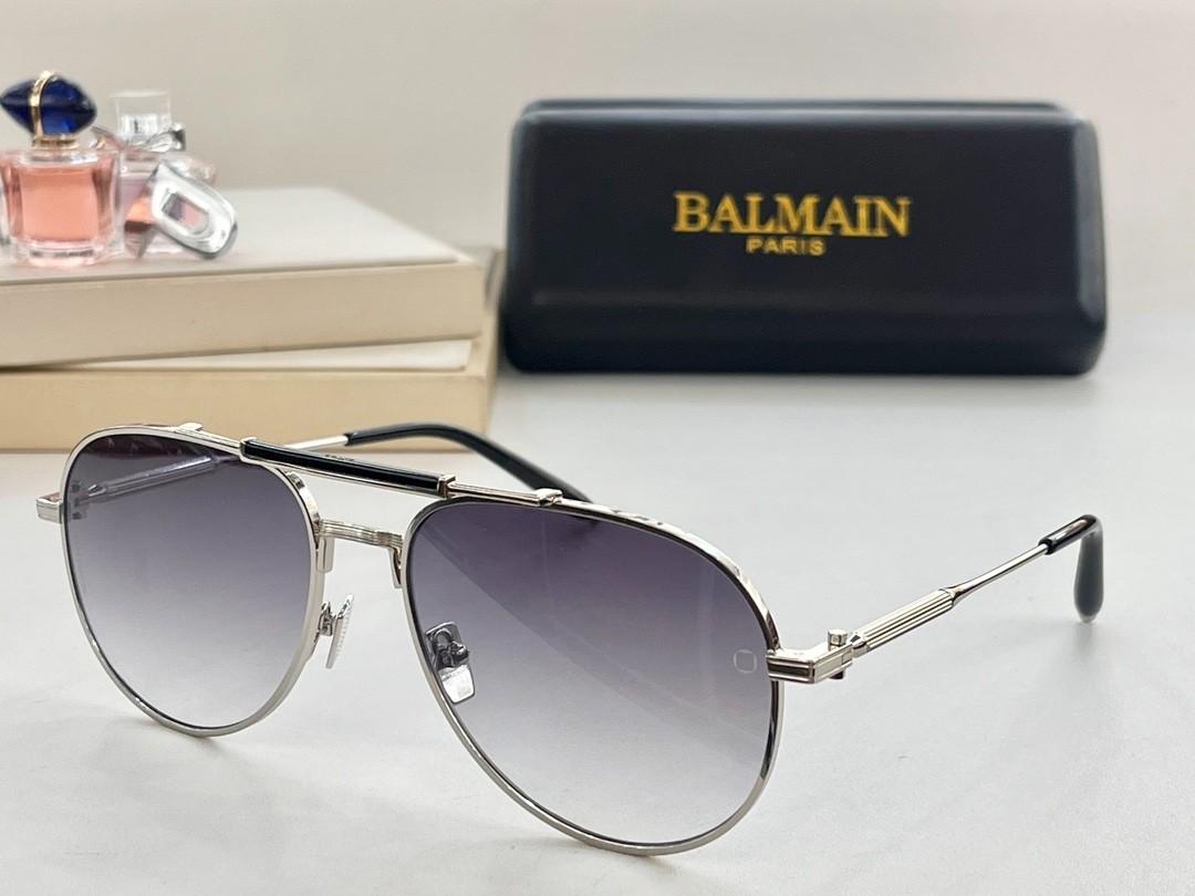 Balmain glasses