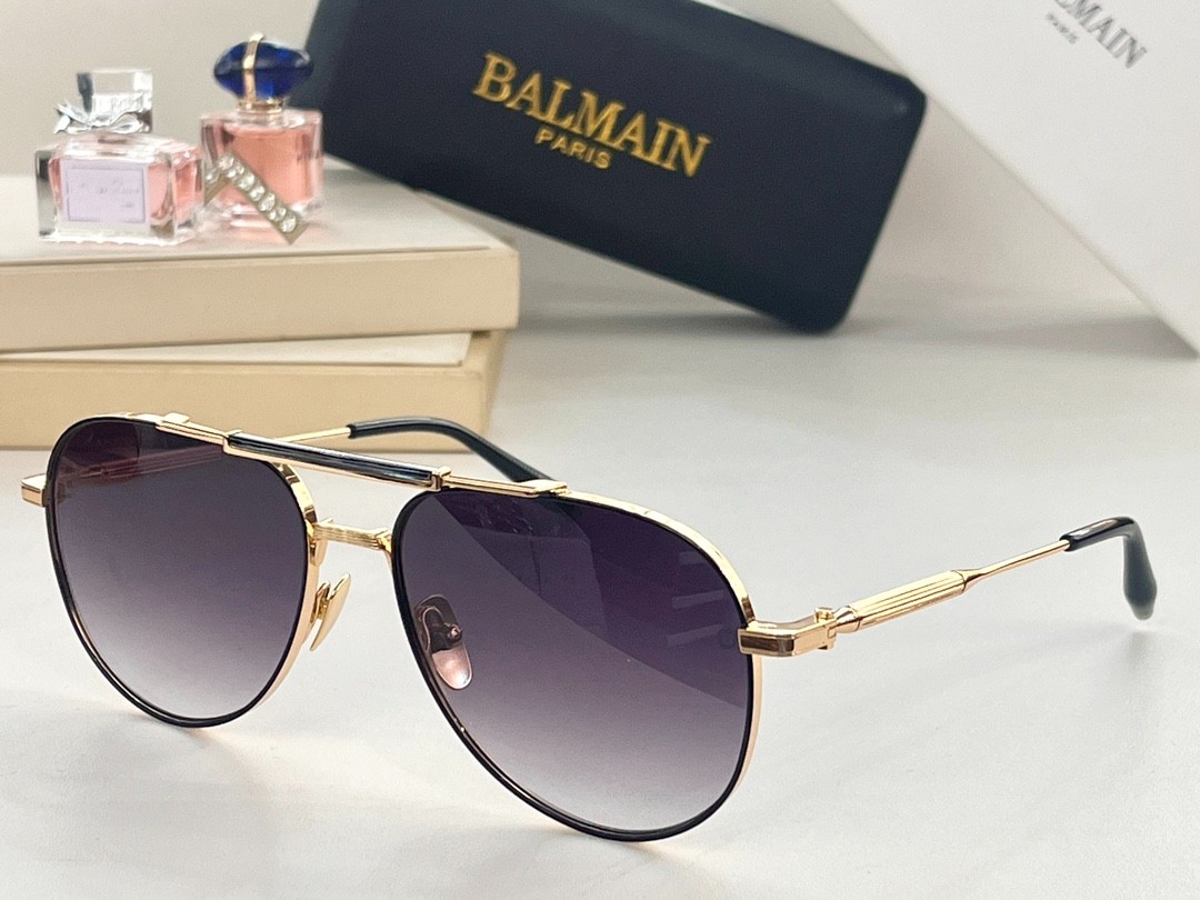 Balmain glasses