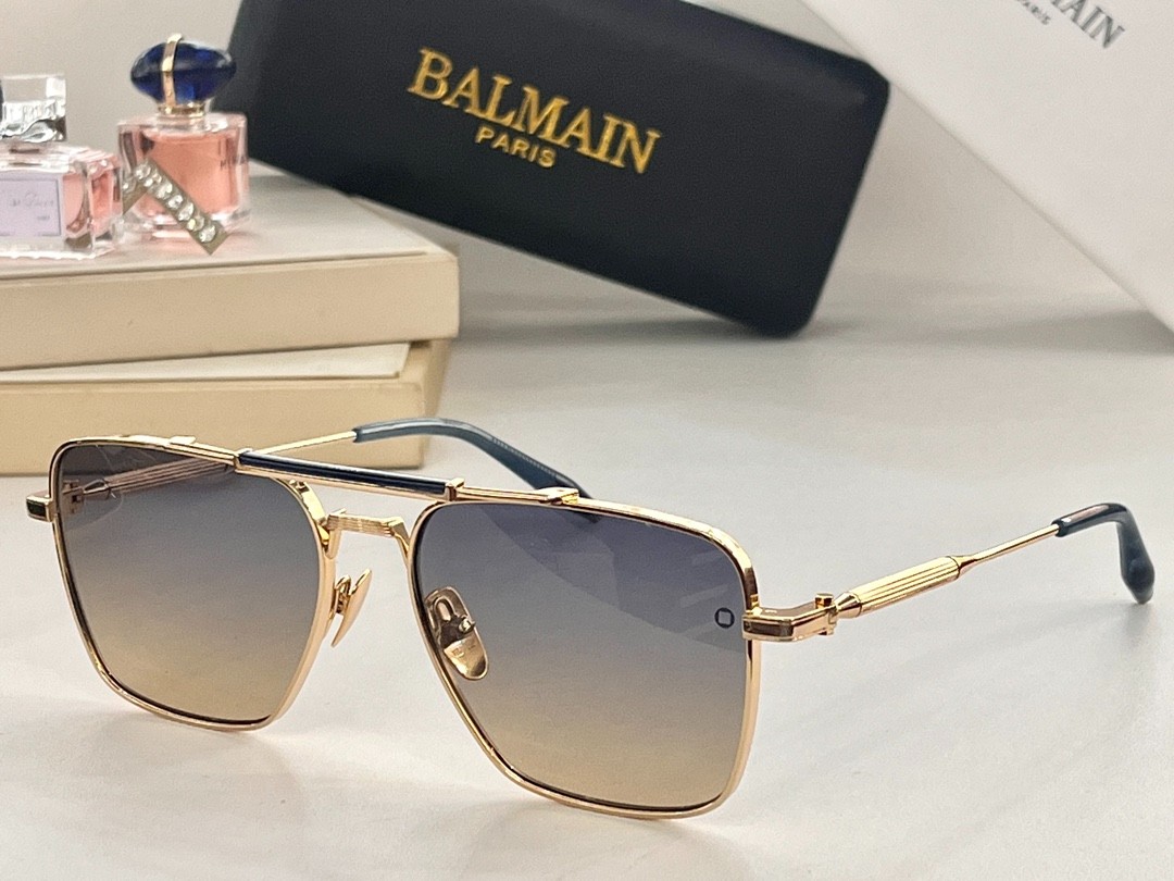 Balmain glasses