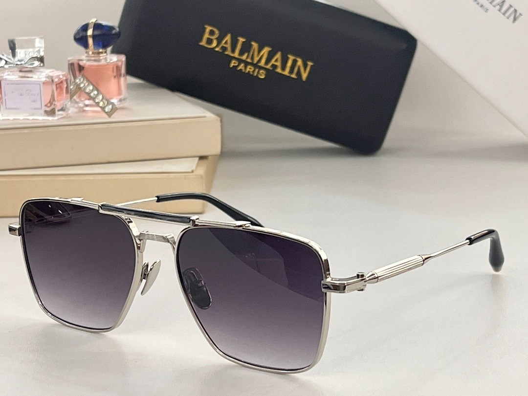 Balmain glasses