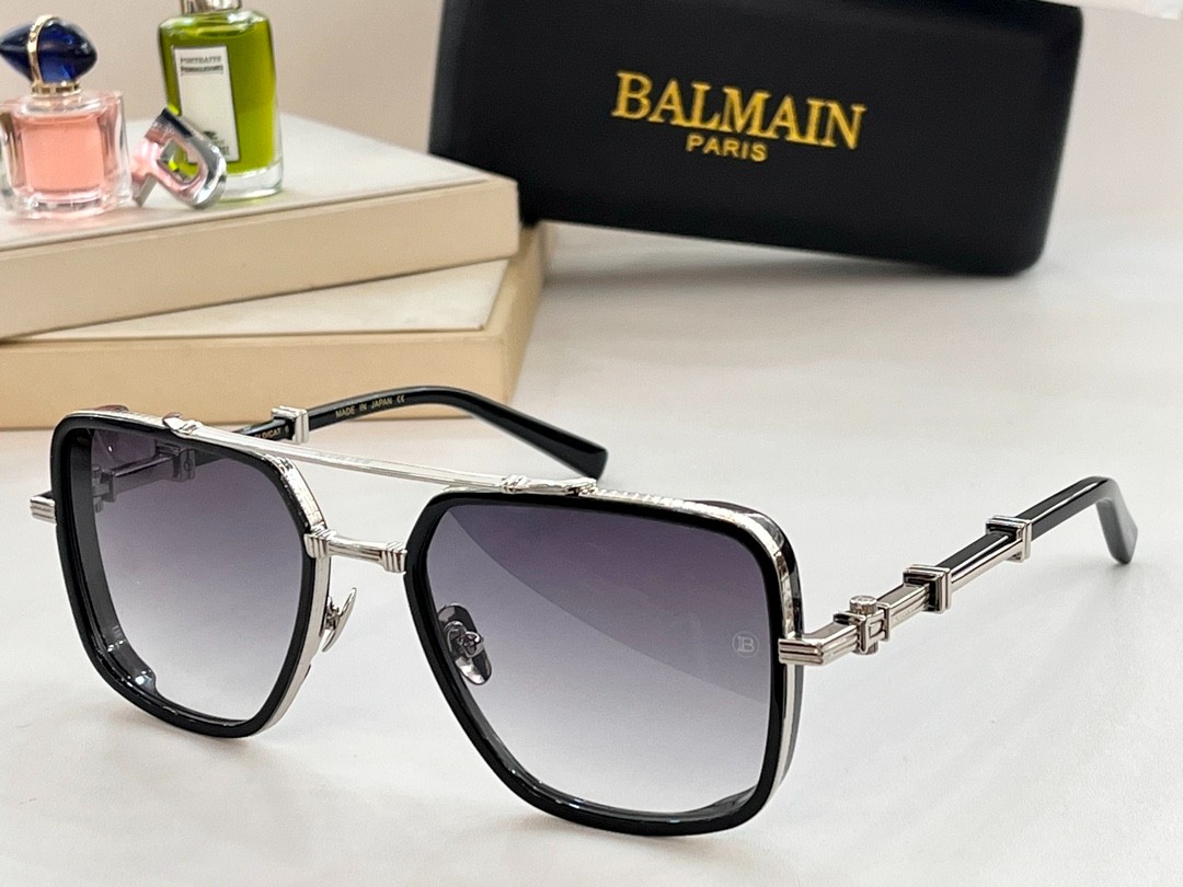 Balmain glasses