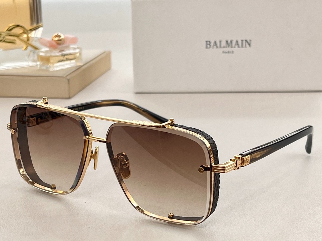 Balmain glasses