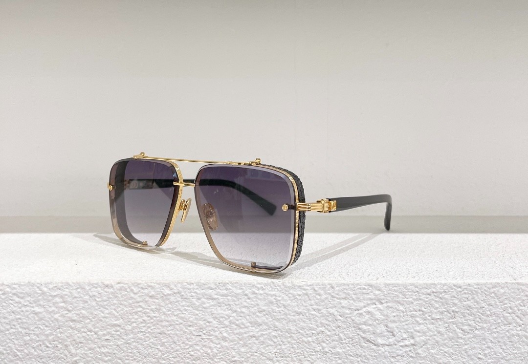 Balmain glasses