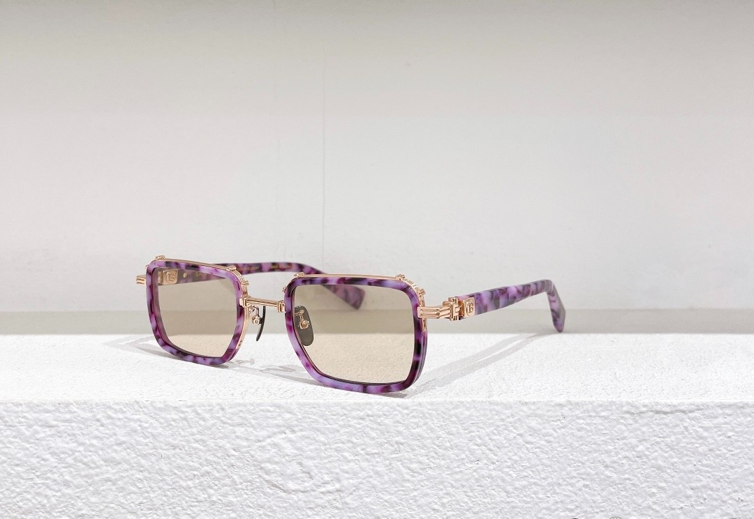 Balmain glasses