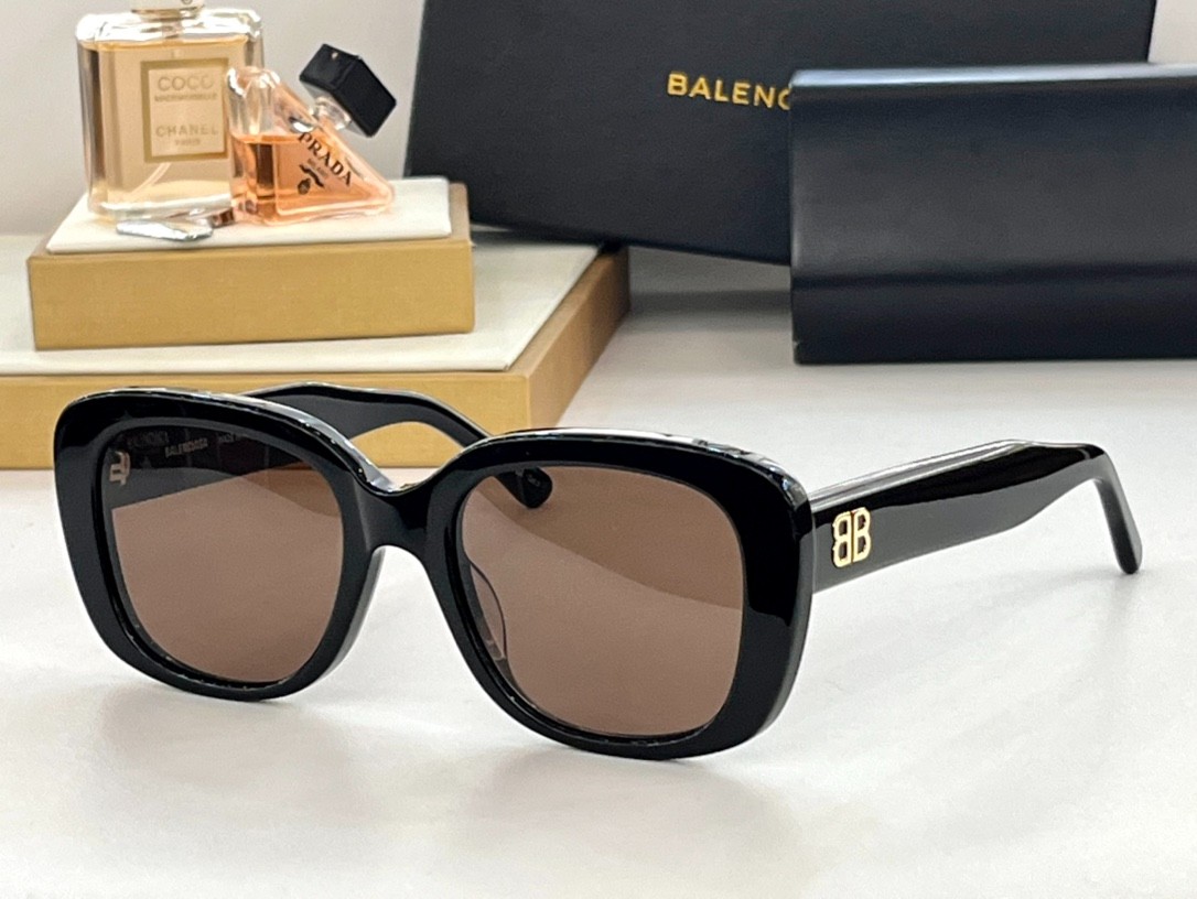 Balenciaga glasses