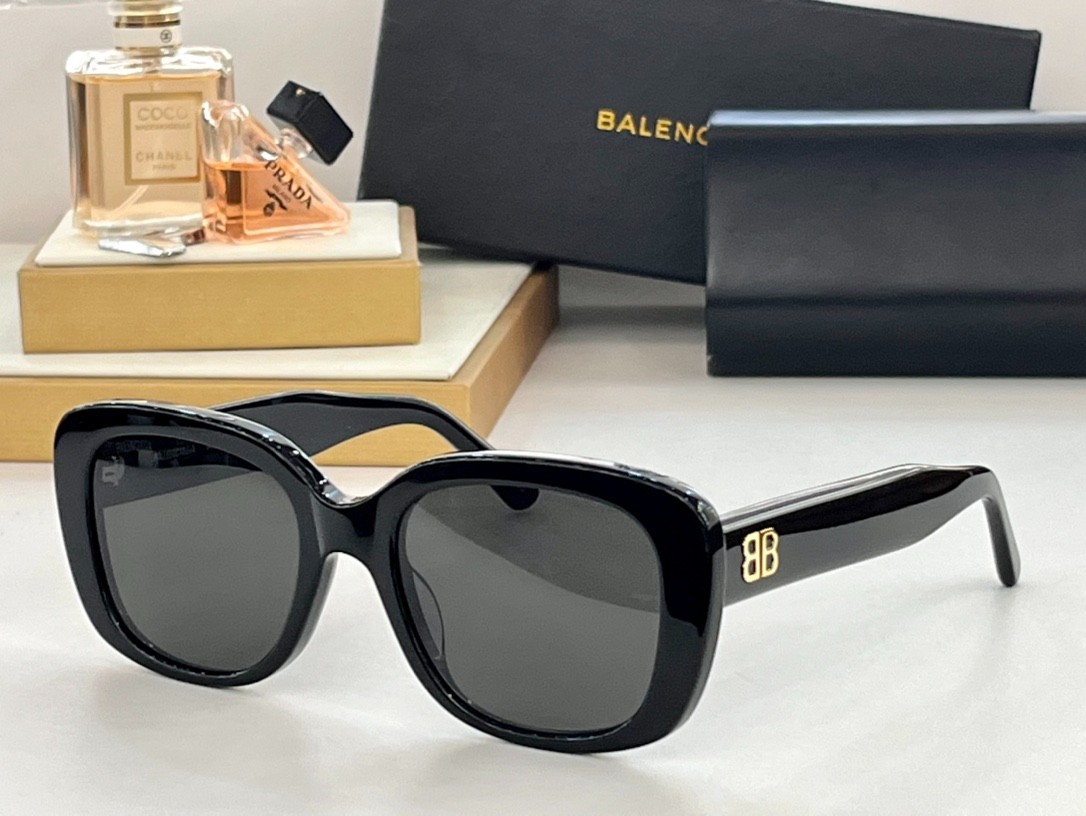 Balenciaga glasses