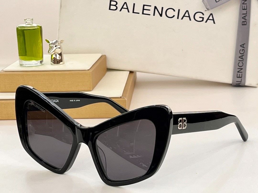 Balenciaga glasses