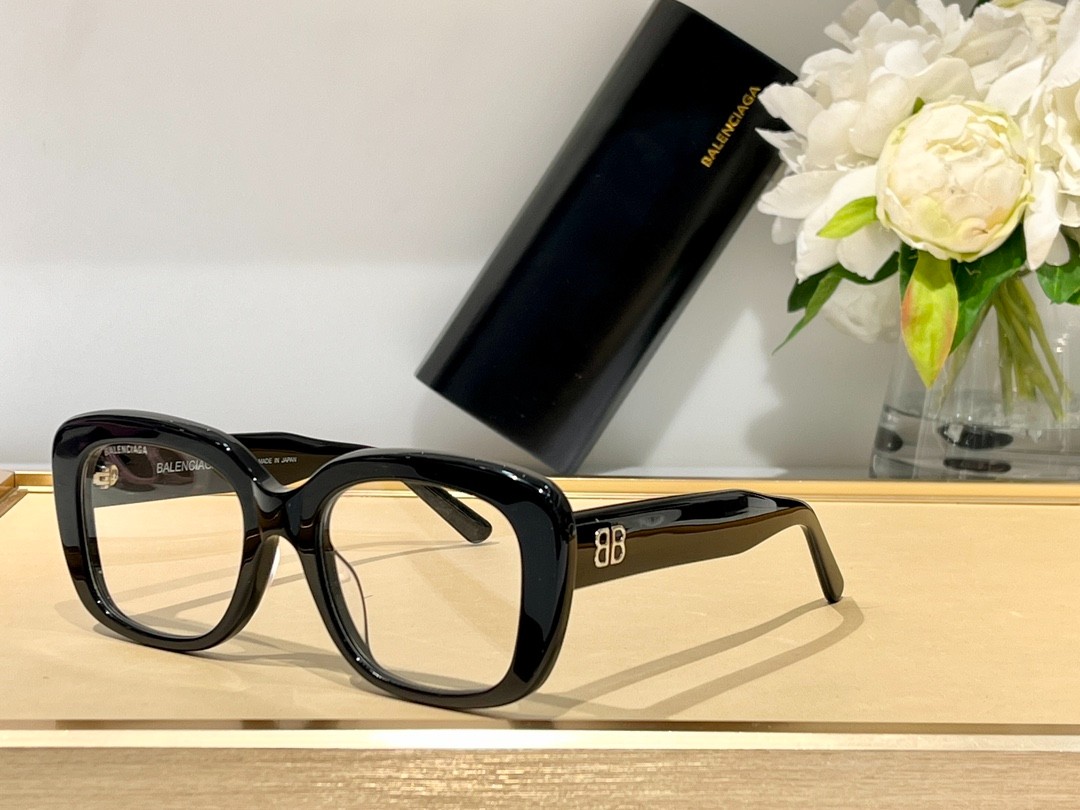 Balenciaga glasses