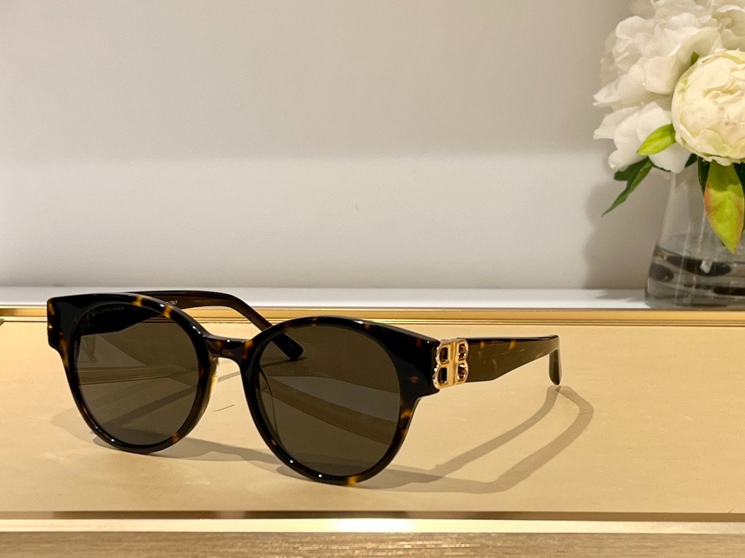 Balenciaga glasses