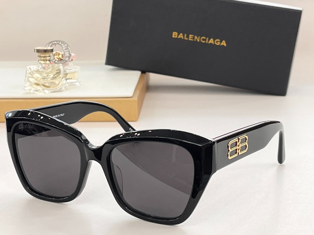 Balenciaga glasses