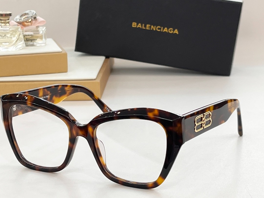 Balenciaga glasses
