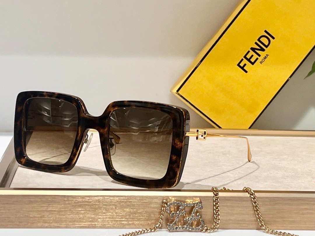Fendi 02