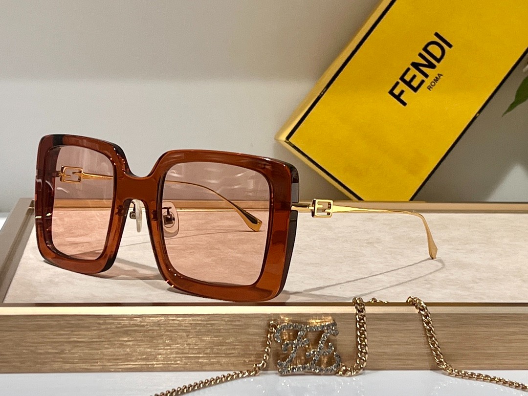 Fendi 02