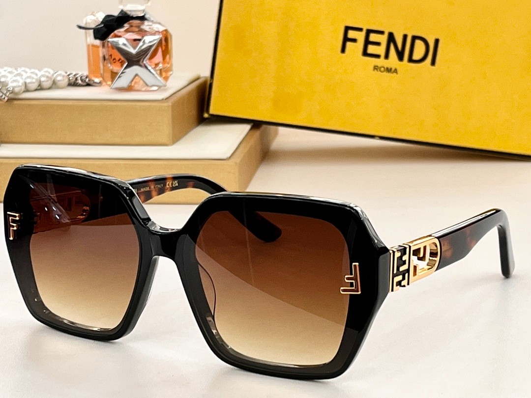 Fendi 02