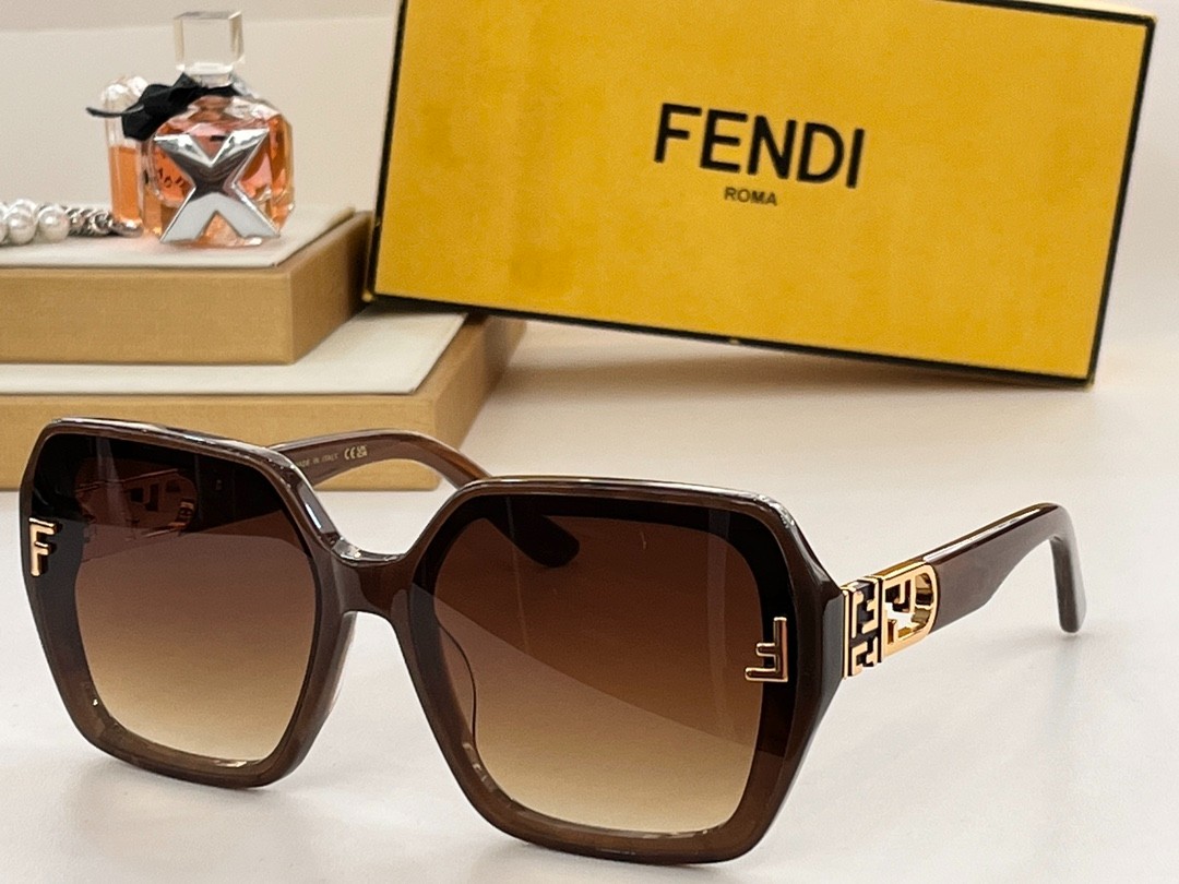 Fendi 02