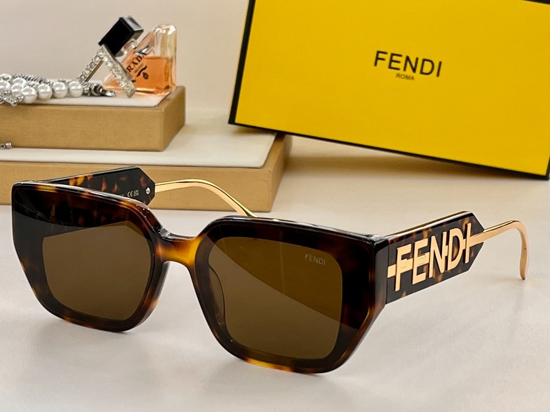Fendi 02