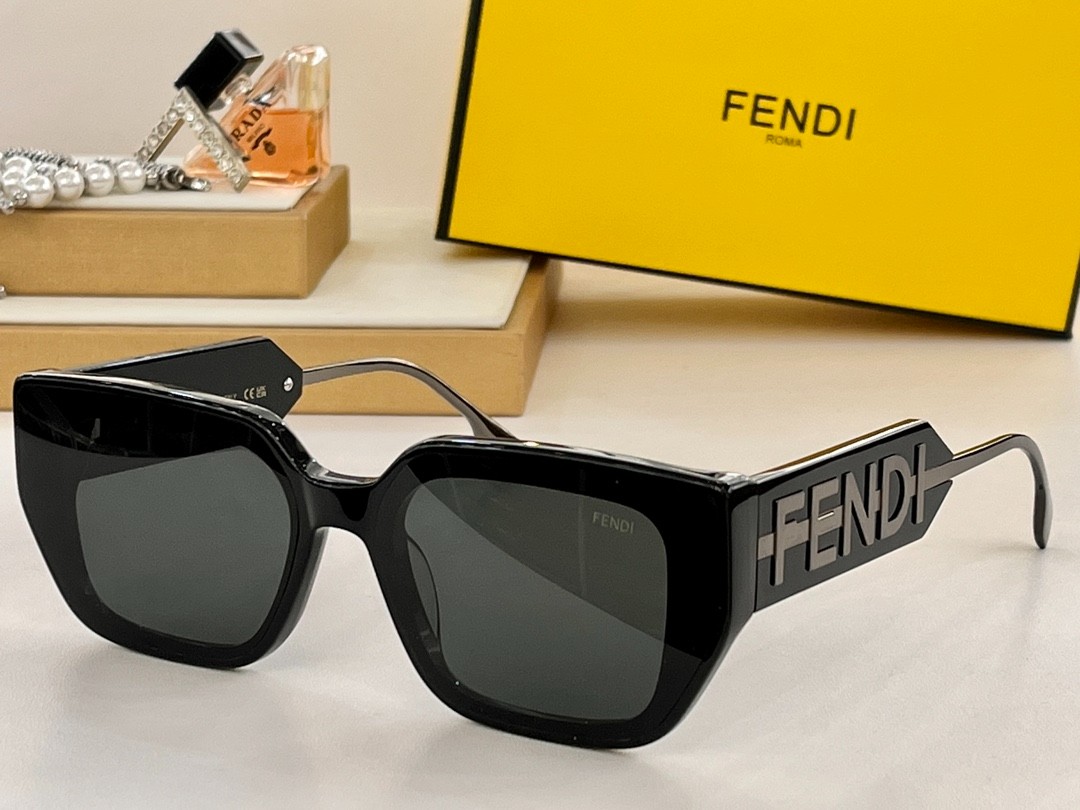Fendi 02