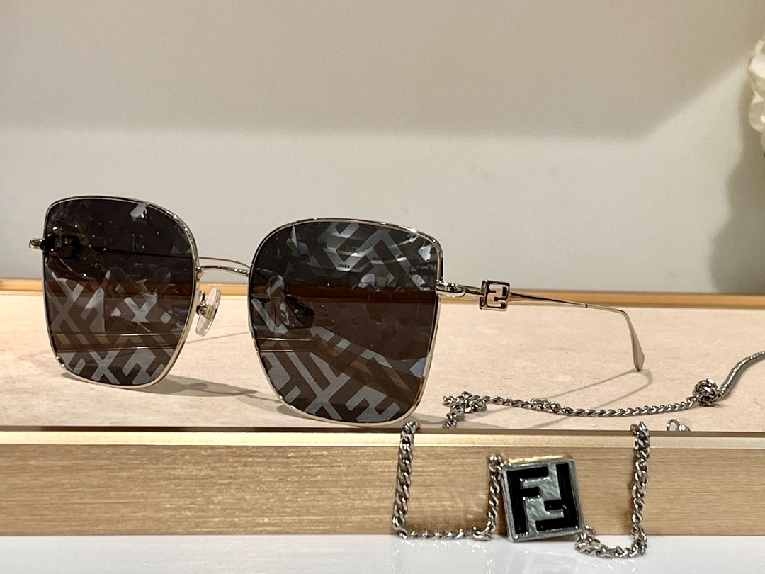 Fendi 02