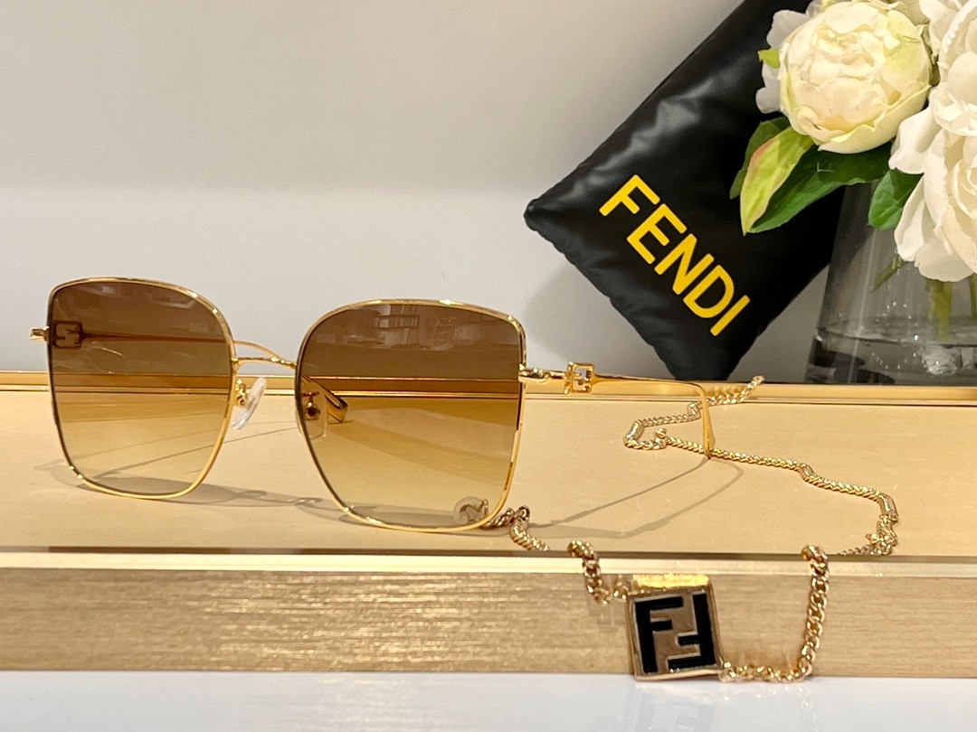 Fendi 02