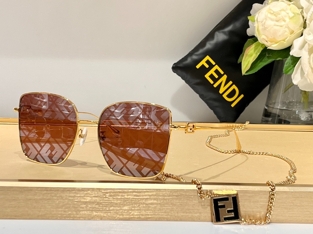 Fendi 02
