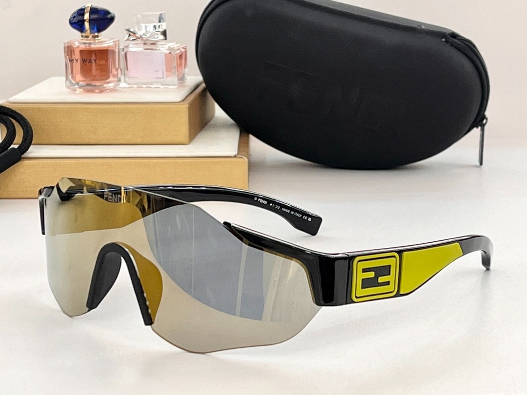 Fendi 02