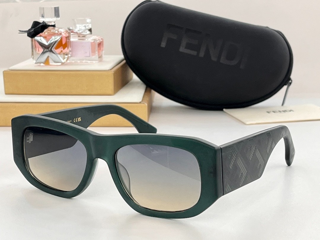 Fendi 02