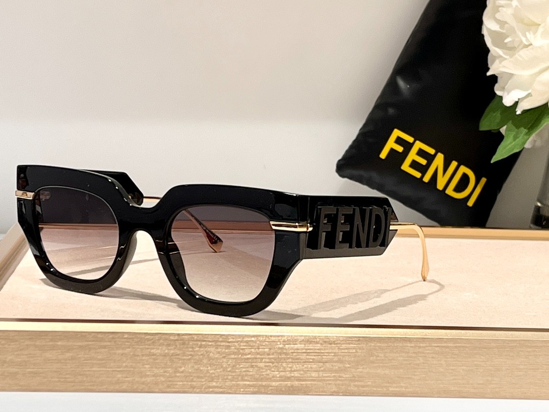 Fendi 02