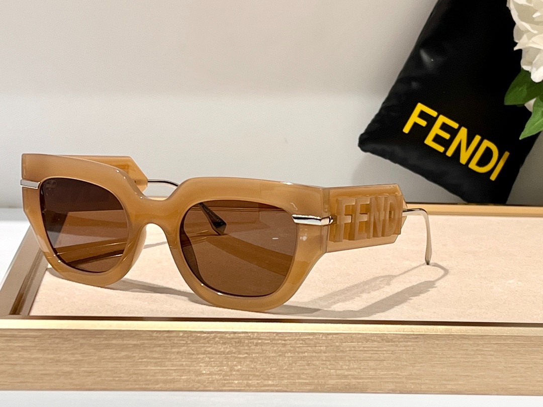 Fendi 02