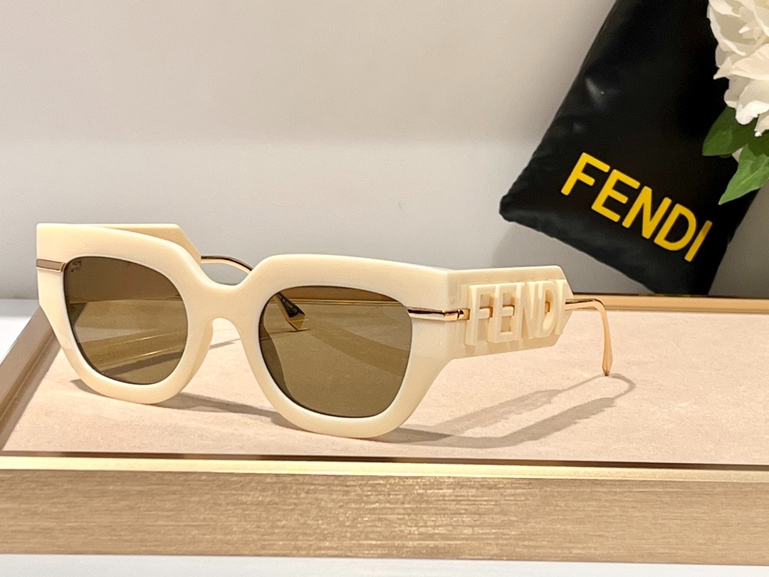 Fendi 02