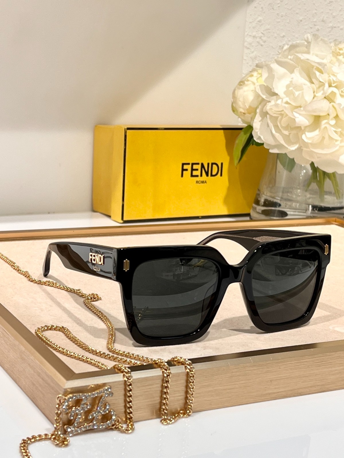 Fendi 02