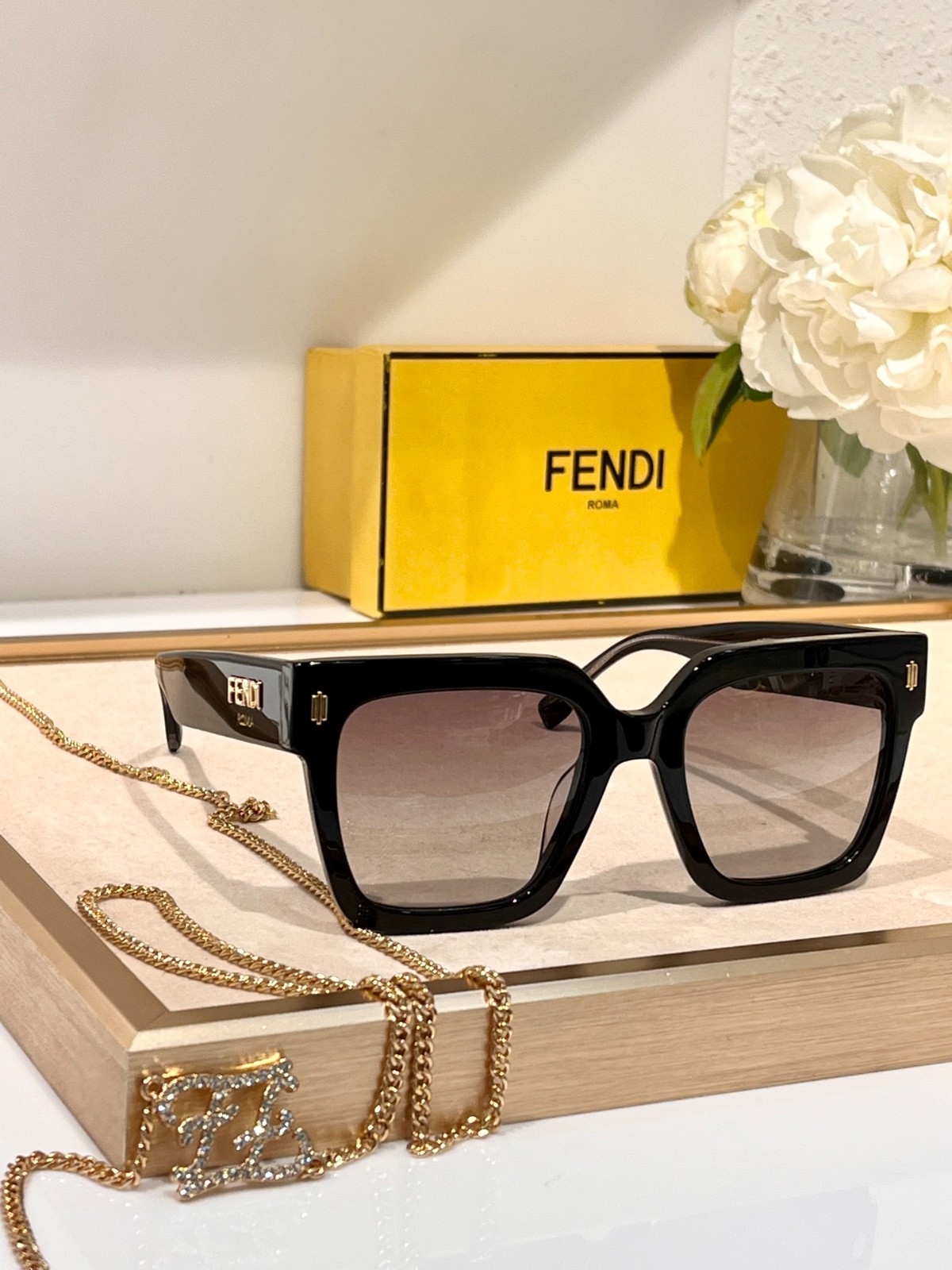 Fendi 02
